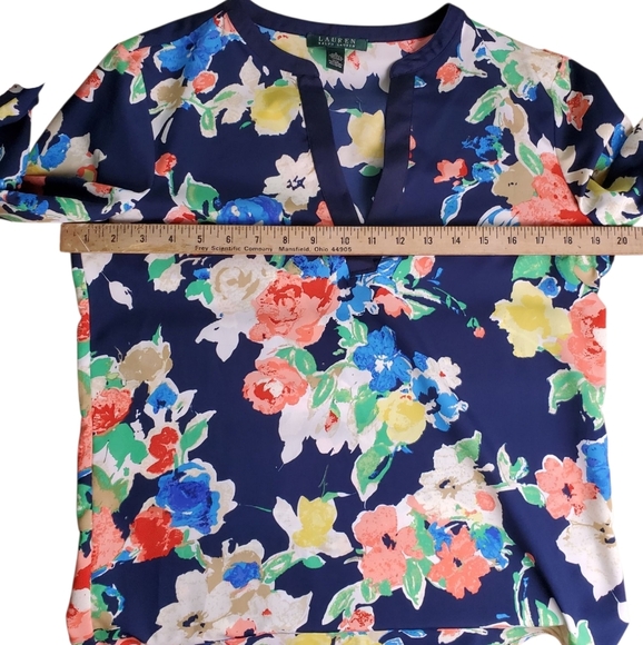 Lauren Ralph Lauren Multicolor Floral Blouse. SMALL - Picture 7 of 9